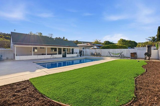 3355 Par Drive, La Mesa, CA 91941