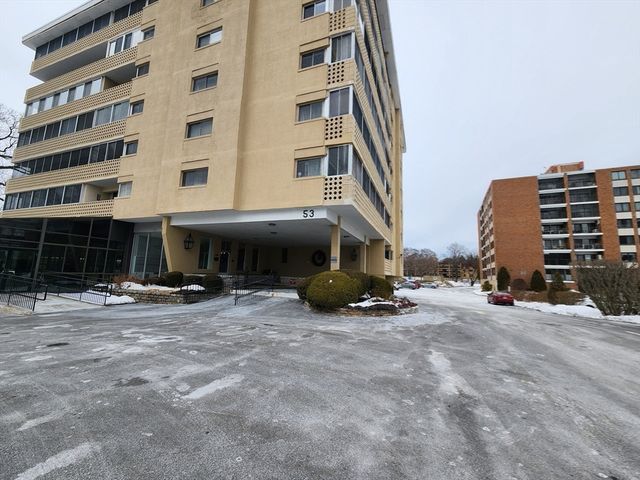 51 Melrose St 1A, Melrose, MA 02176