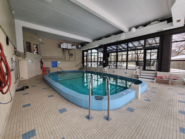 51 Melrose St 1A, Melrose, MA 02176