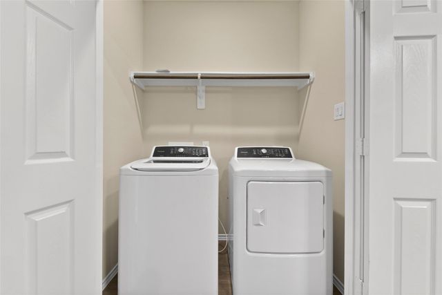 9650 Warm Spring, Willis, TX 77318