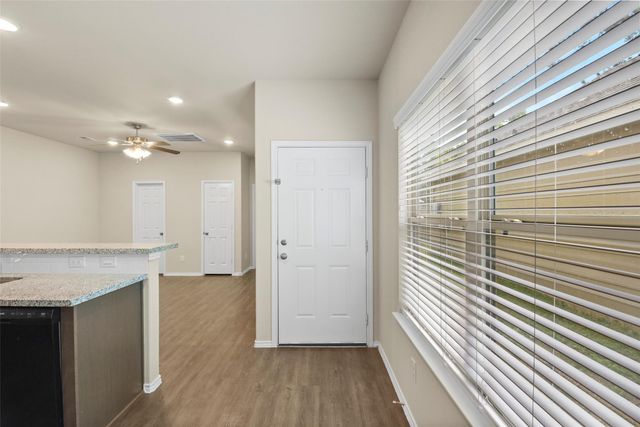 9650 Warm Spring, Willis, TX 77318