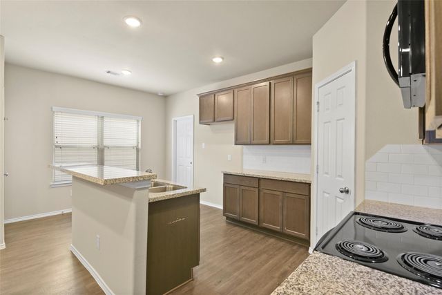 9650 Warm Spring, Willis, TX 77318