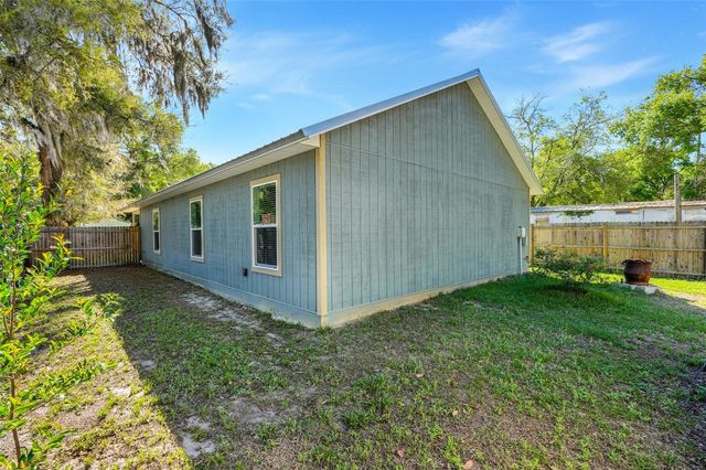 342 NW 9TH AVENUE, Webster, FL 33597