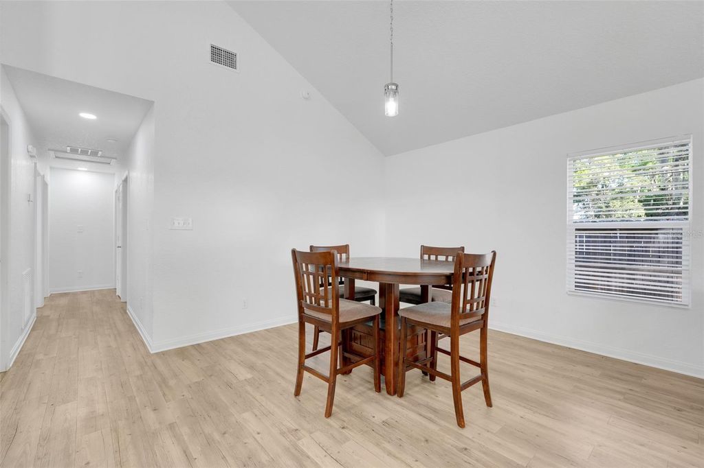 Image 11 of property listing at 342 NW 9TH AVENUE, Webster, FL 33597