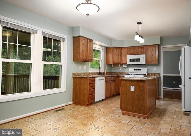 9 POWDER FARM CT, Perry Hall, MD 21128