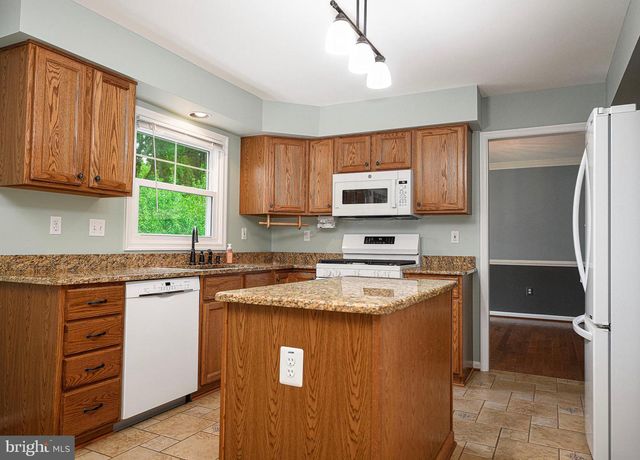 9 POWDER FARM CT, Perry Hall, MD 21128