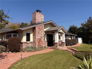 95 W. Laurel Avenue, Sierra Madre, CA 91024