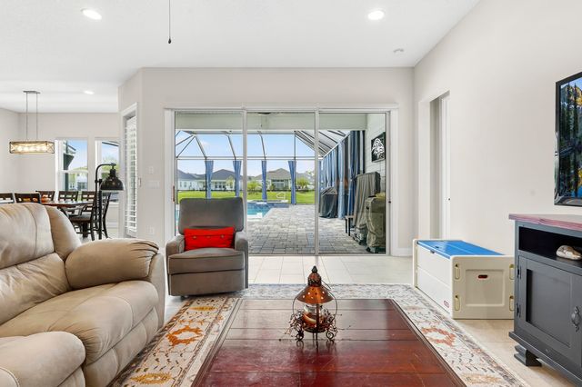 168 Yorkshire Dr, St Augustine, FL 32092