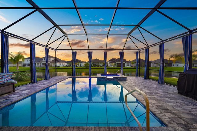 168 Yorkshire Dr, St Augustine, FL 32092