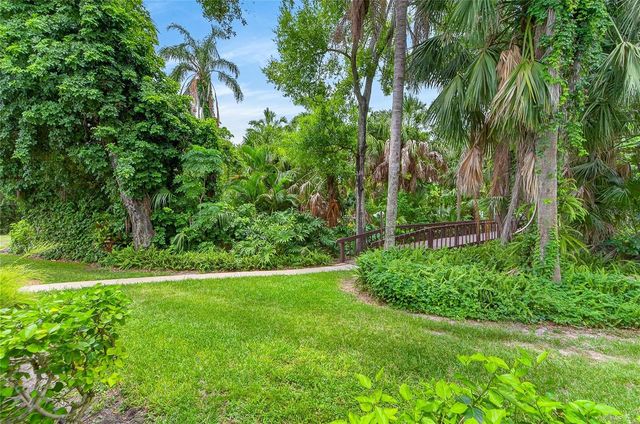 593 LAKESIDE DRIVE 593, Bradenton, FL 34210