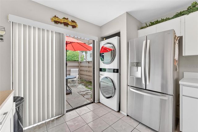 593 LAKESIDE DRIVE 593, Bradenton, FL 34210