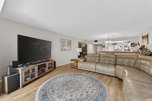 593 LAKESIDE DRIVE 593, Bradenton, FL 34210