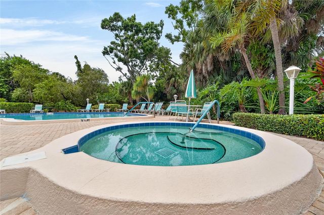 593 LAKESIDE DRIVE 593, Bradenton, FL 34210