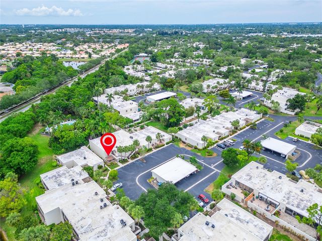 593 LAKESIDE DRIVE 593, Bradenton, FL 34210