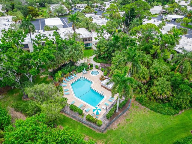 593 LAKESIDE DRIVE 593, Bradenton, FL 34210