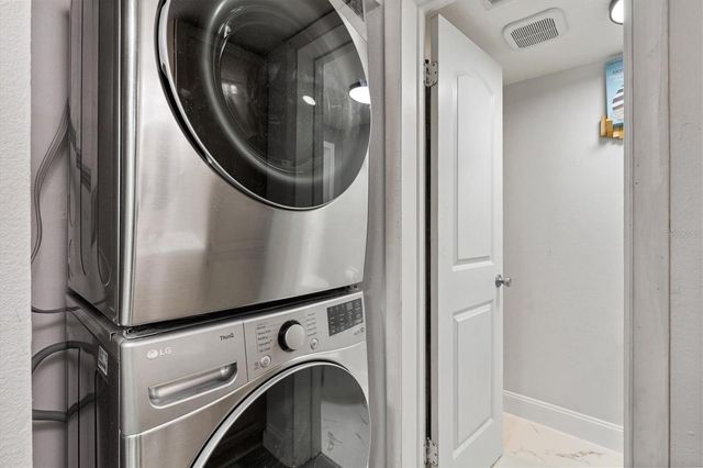 454 FAIRWAYS CIRCLE B204, Ocala, FL 34472