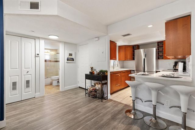 454 FAIRWAYS CIRCLE B204, Ocala, FL 34472