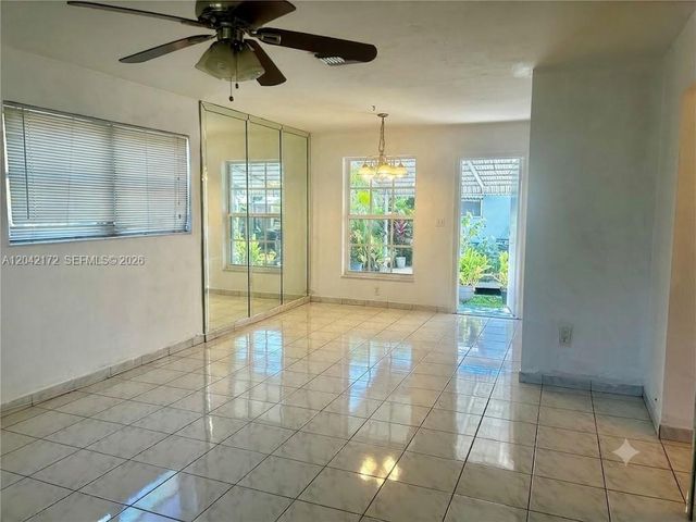 2230 Jackson St 1W, Hollywood, FL 33020