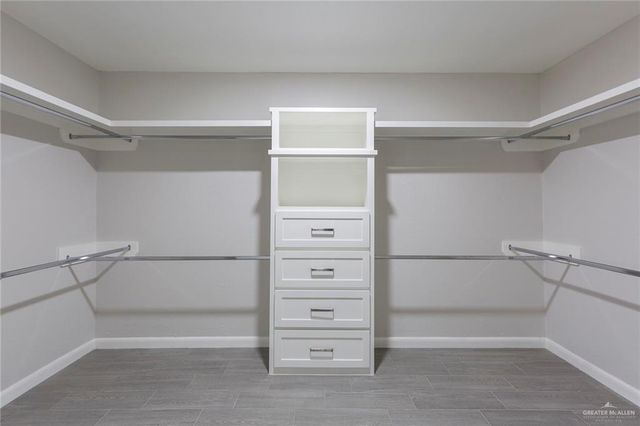 2208 Daffodil Avenue, Mcallen, TX 78501