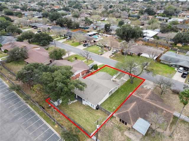 2208 Daffodil Avenue, Mcallen, TX 78501