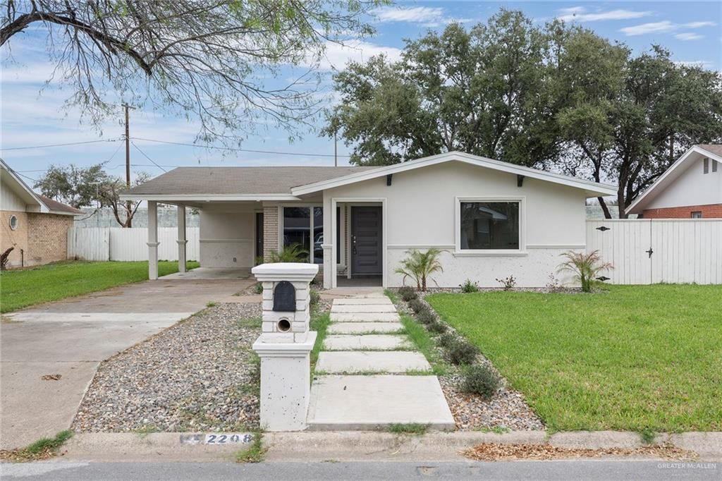 2208 Daffodil Avenue, Mcallen, TX 78501