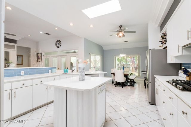 116 Midland Drive, Lafayette, LA 70506