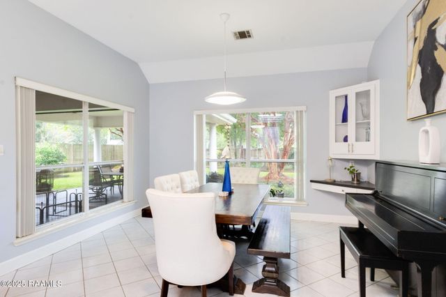 116 Midland Drive, Lafayette, LA 70506