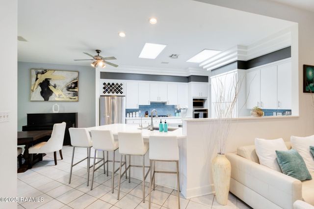 116 Midland Drive, Lafayette, LA 70506