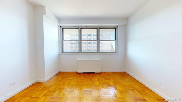 102-30 66th Road 10E, Forest Hills, NY 11375