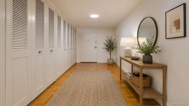 102-30 66th Road 10E, Forest Hills, NY 11375