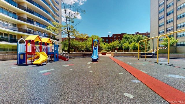 102-30 66th Road 10E, Forest Hills, NY 11375