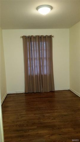 150 Saint Daniel Lane, Florissant, MO 63031