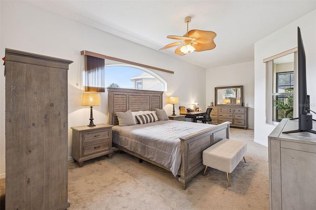 5740 BOUNTY CIRCLE, Tavares, FL 32778