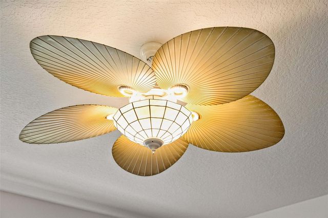 5740 BOUNTY CIRCLE, Tavares, FL 32778