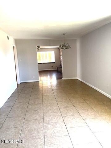 5813 BEAUMONT Place, El Paso, TX 79912