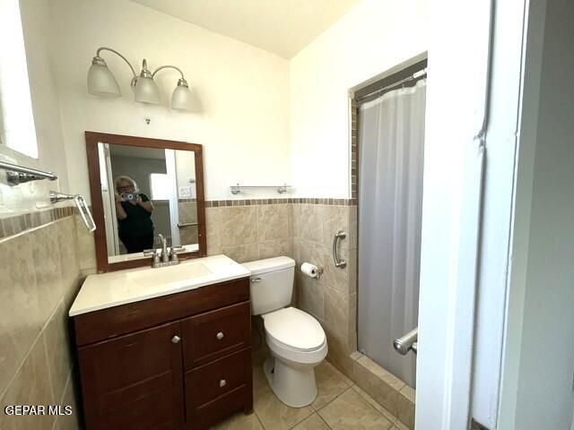 5813 BEAUMONT Place, El Paso, TX 79912