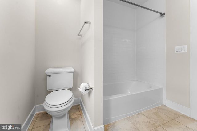 2827 24TH RD S, Arlington, VA 22206