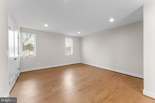 2827 24TH RD S, Arlington, VA 22206