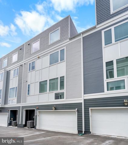 2827 24TH RD S, Arlington, VA 22206