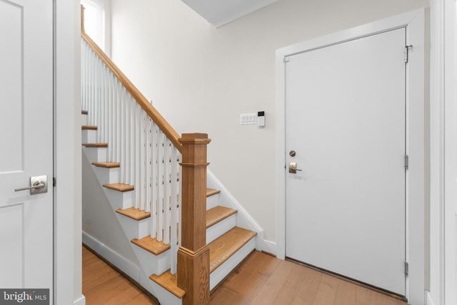 2827 24TH RD S, Arlington, VA 22206