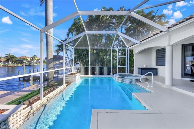 3917 SE 19th AVE, Cape Coral, FL 33904