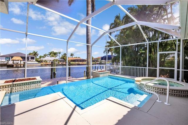 3917 SE 19th AVE, Cape Coral, FL 33904