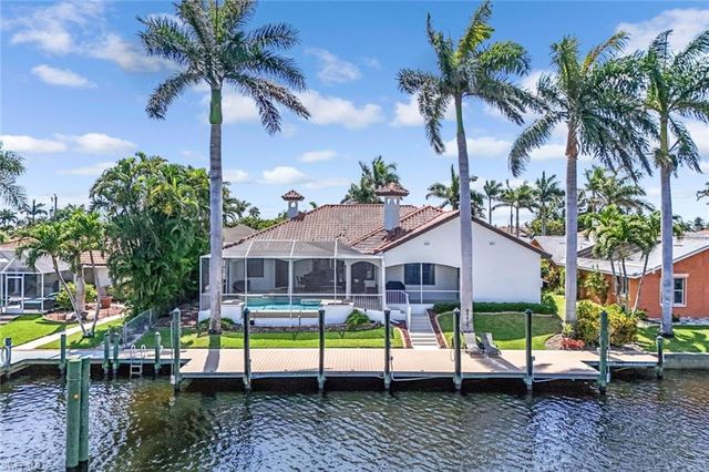 3917 SE 19th AVE, Cape Coral, FL 33904