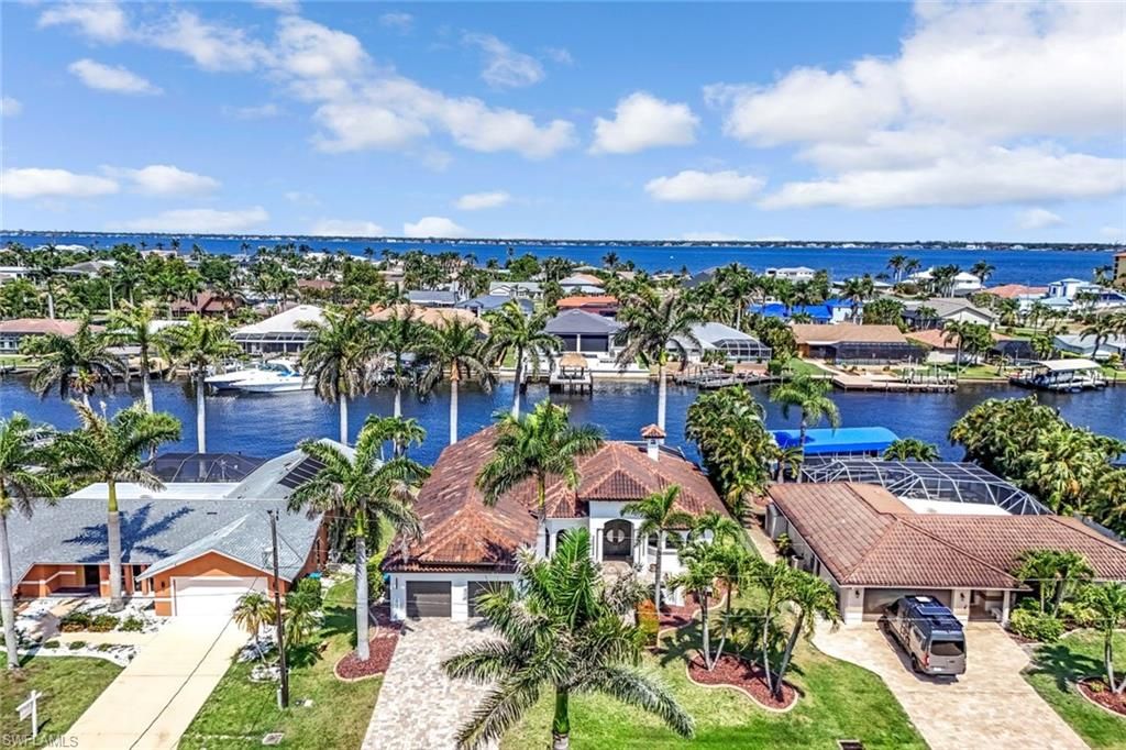 3917 SE 19th AVE, Cape Coral, FL 33904