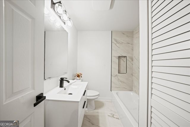 3406 Longleaf Drive, Decatur, GA 30032