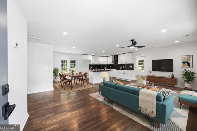 3406 Longleaf Drive, Decatur, GA 30032