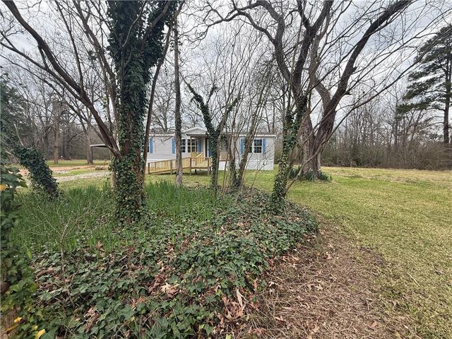 1748 HWY 115 Highway, Deville, LA 71328