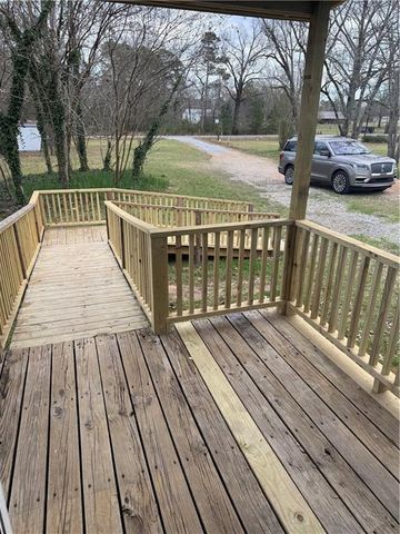 1748 HWY 115 Highway, Deville, LA 71328