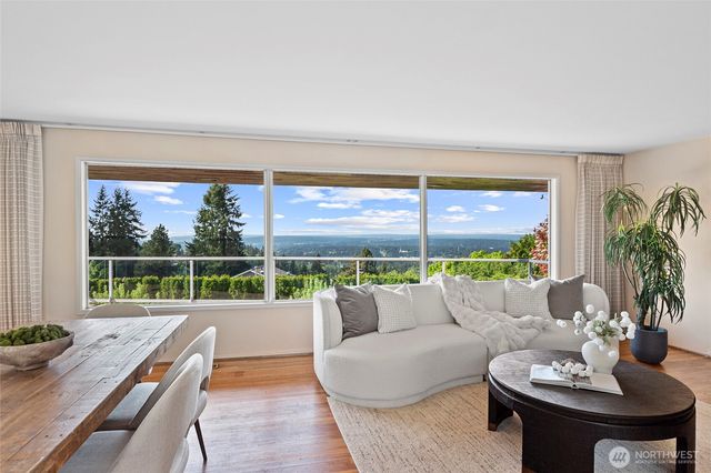 14508 SE 50th Street, Bellevue, WA 98006