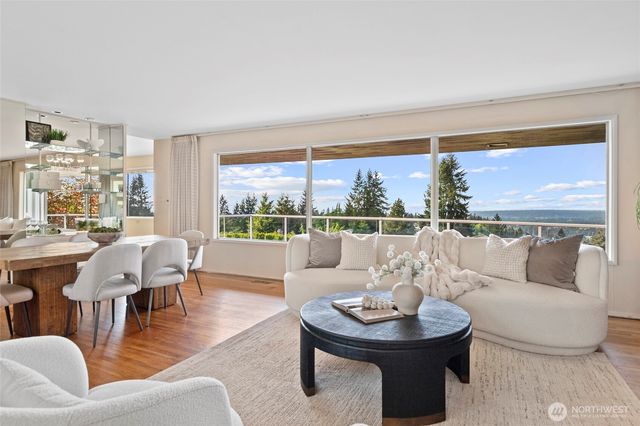 14508 SE 50th Street, Bellevue, WA 98006
